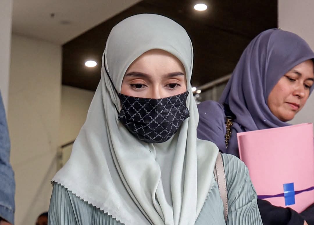 Uqasha Senrose Kena Marah Dengan Hakim, Sampai Peguam Pun Tarik Diri