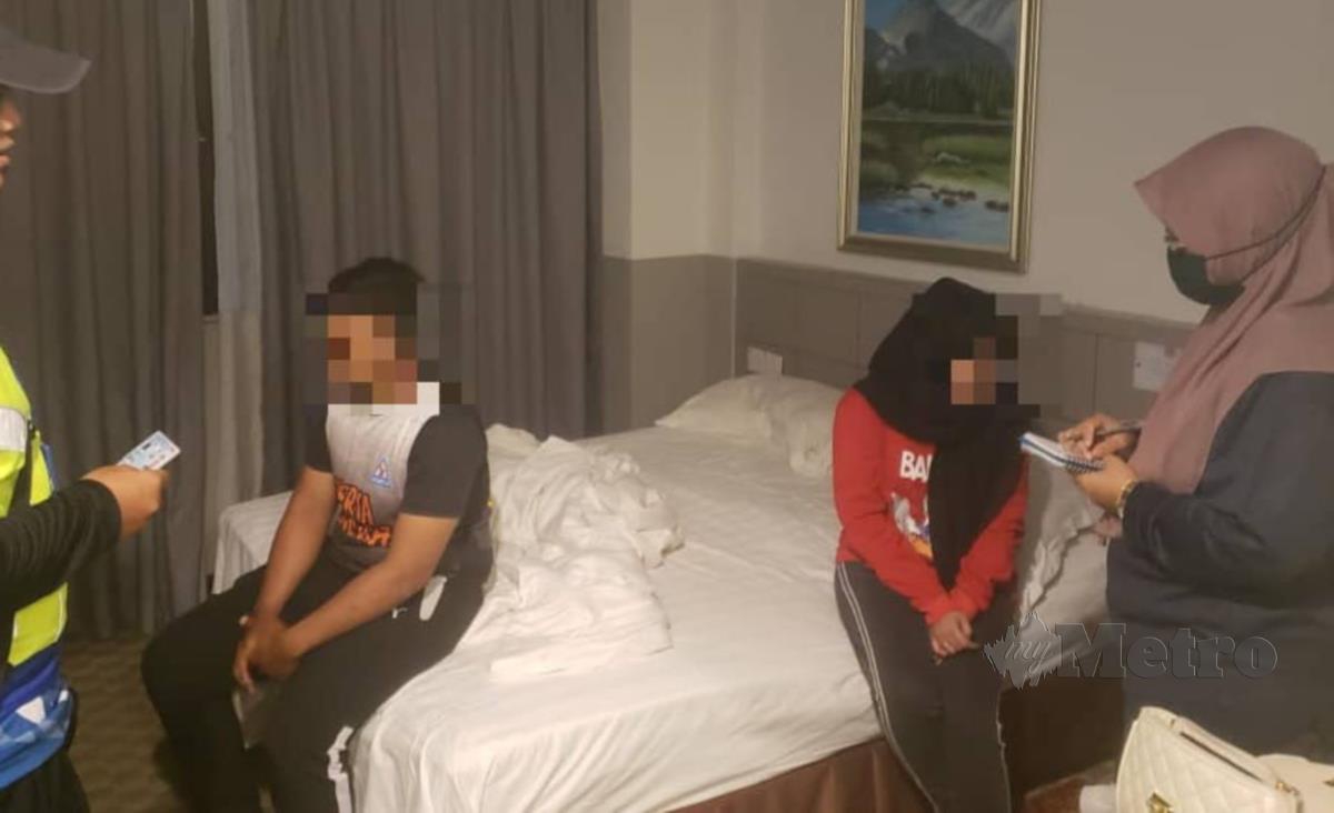 Pelajar Perempuan Tingkatan 4 Kantoi Tidak Berpakaian Dalam Hotel Bajet