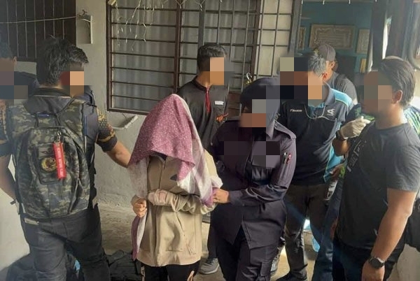 Ibu Dibawa Ke Balai Polis Setelah Memukul Anaknya Dengan Penyapu Lidi Kerana Enggan Kemas Bilik